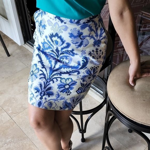 VEUC Sz 8 Lined Navy & Periwinkle Blue Skirt - Picture 8 of 12